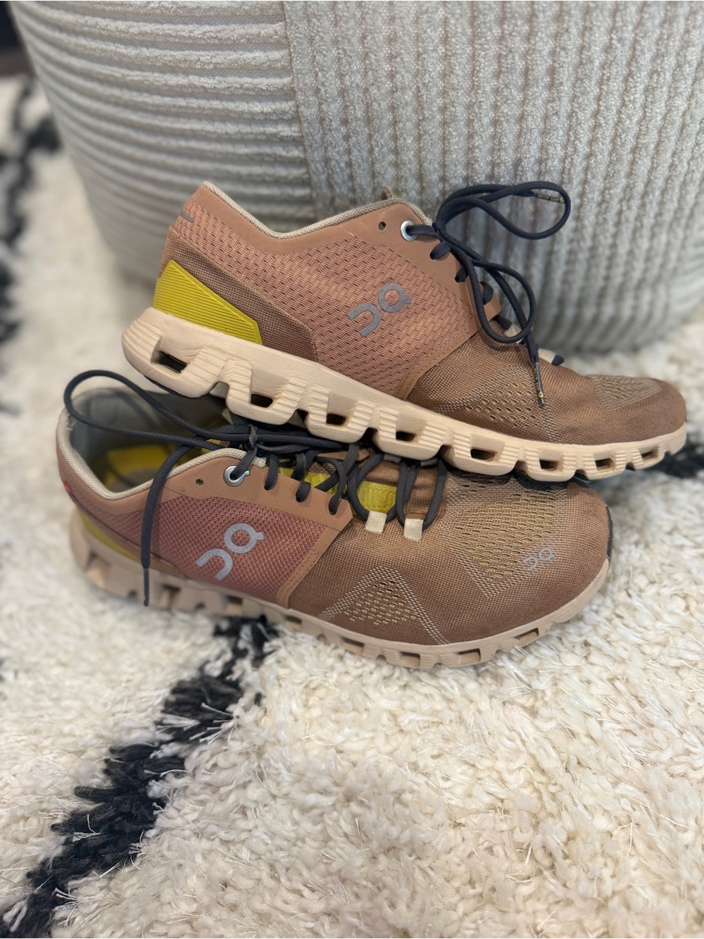 On Cloud X 2 Women’s 9.5 Mocha Sand Brown Yellow Running Sneakers - Picture 2 of 16